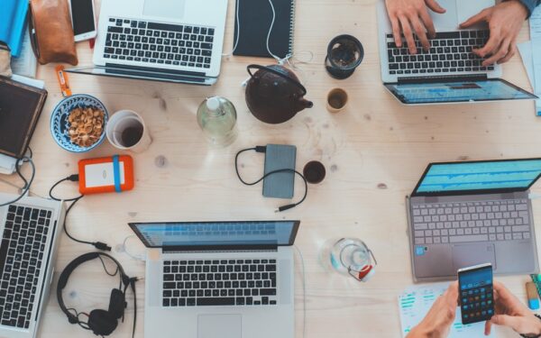 Why Traditional Education Is Losing the Retention Battle Against Microlearning